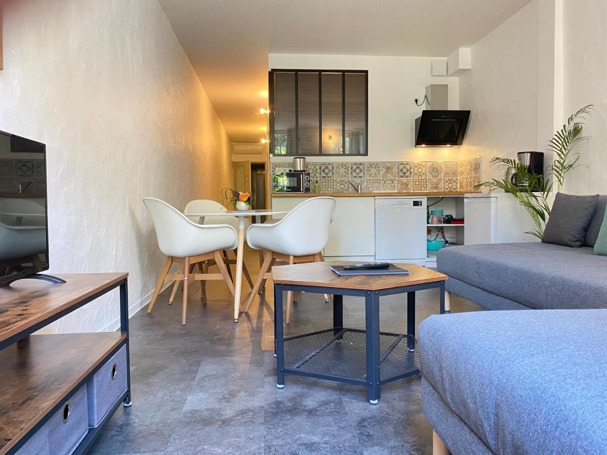 Boutique Hotel Un Appart En Ville Байонна Екстер'єр фото